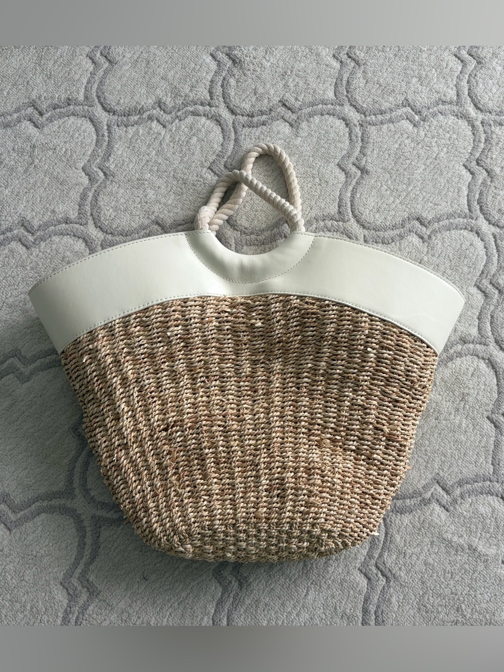 Vineyard Vines Leather Trim Straw Tote Bag Rope Handles